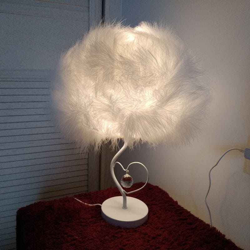 Scandinavian Feather Cloud Table Lamp for Romantic Ambiance NALANI