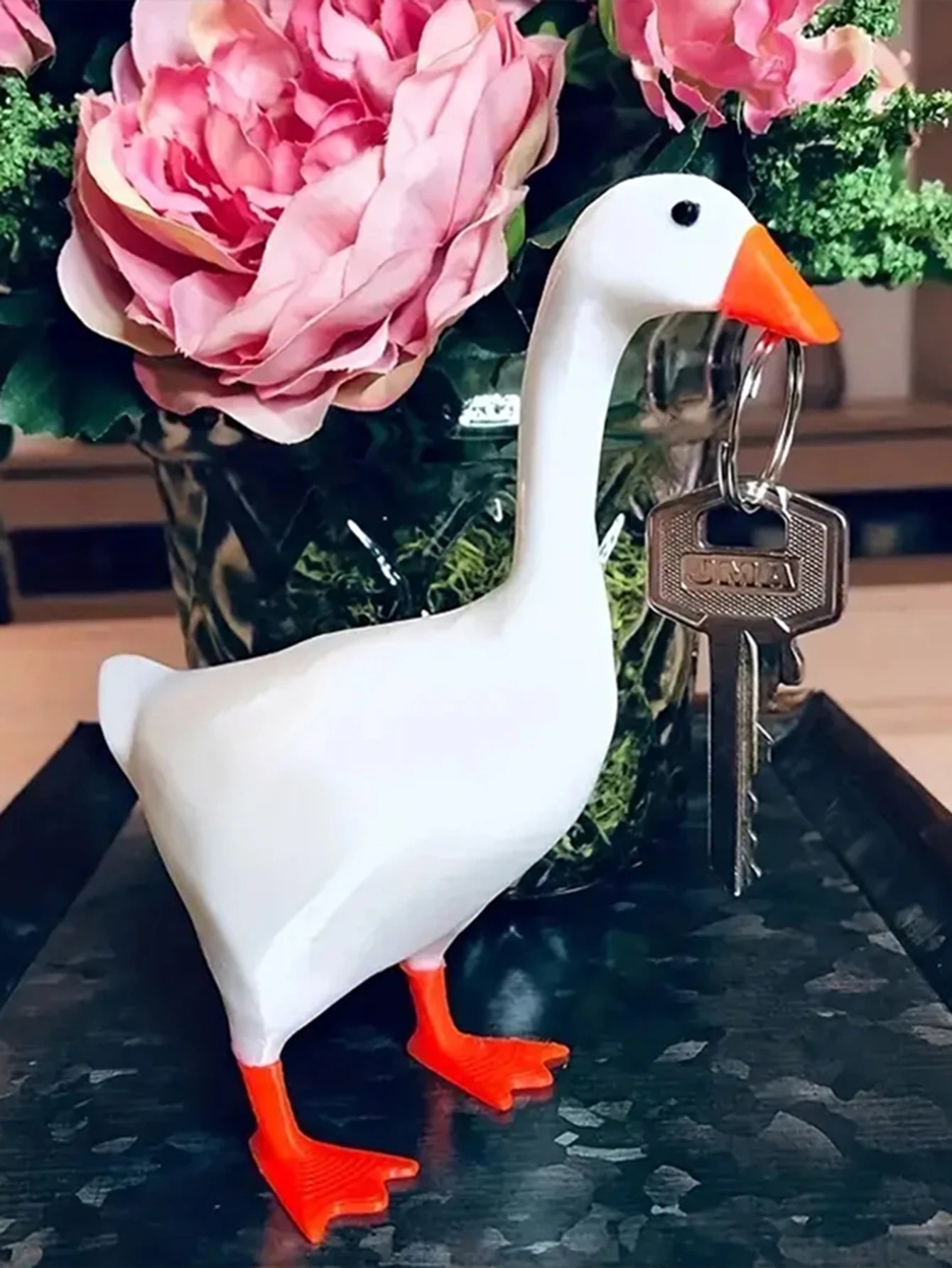 Magnetic Goose Keychain Home Decoration Resin Duck Sculpture for Desk NaLani