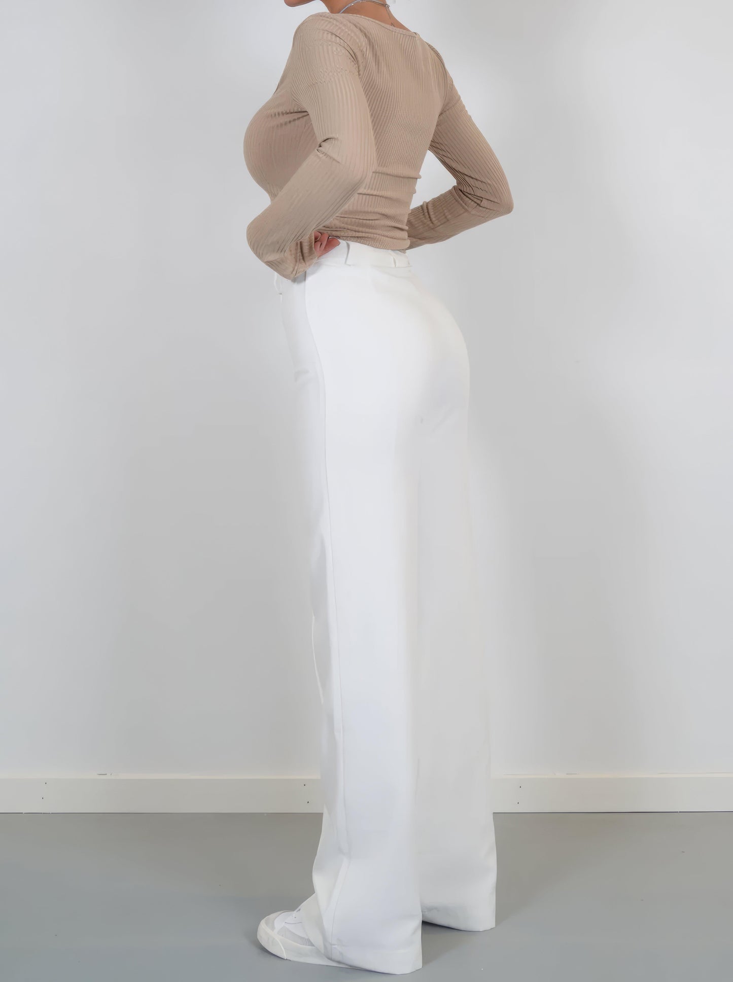 Nalani | Women's High-Waisted Wide-Leg Trousers - Tailored Fit - Full Length - Elegant & Versatile