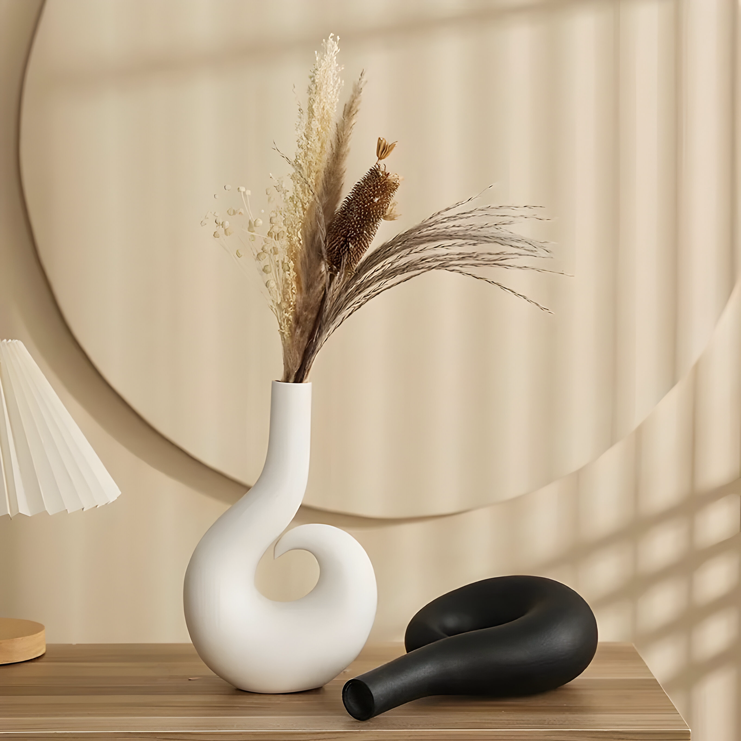 Comodo Spiral Vase Minimalism Style NALANI