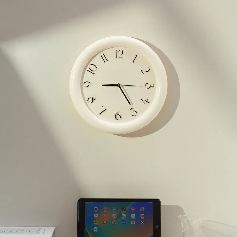 Silent Sweep Decor Wall Clock Eco Friendly Home Design NALANI