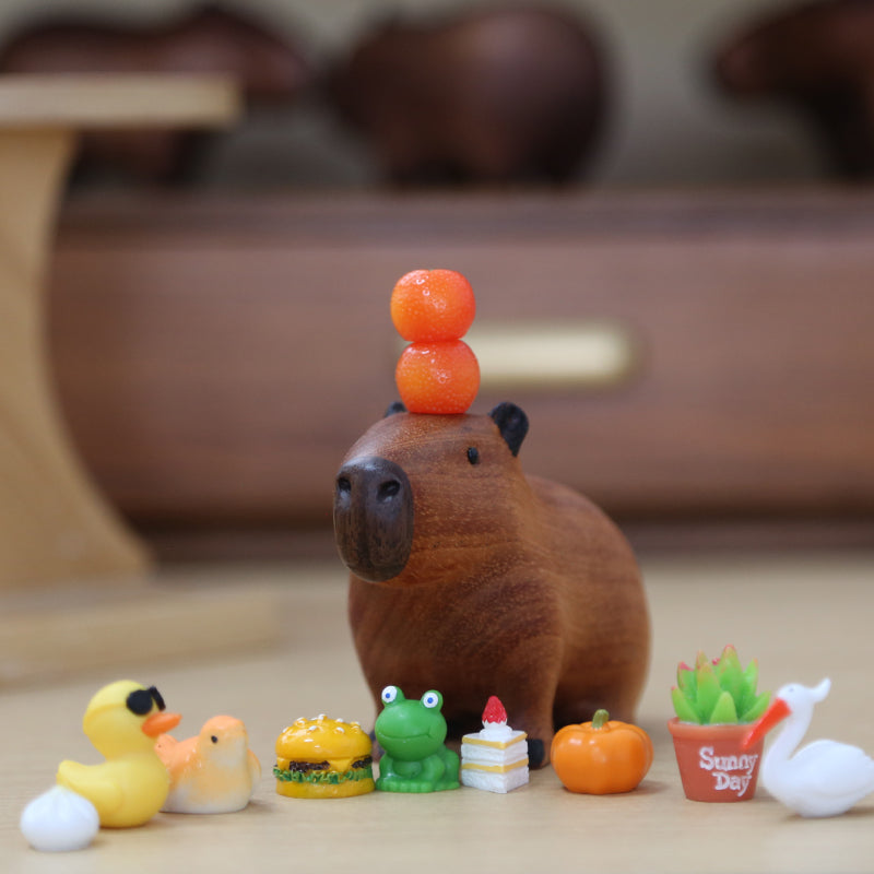 Adorable Capybara and Oranges Wooden Ornament for Home Decoration + 10 Ornaments NALANI