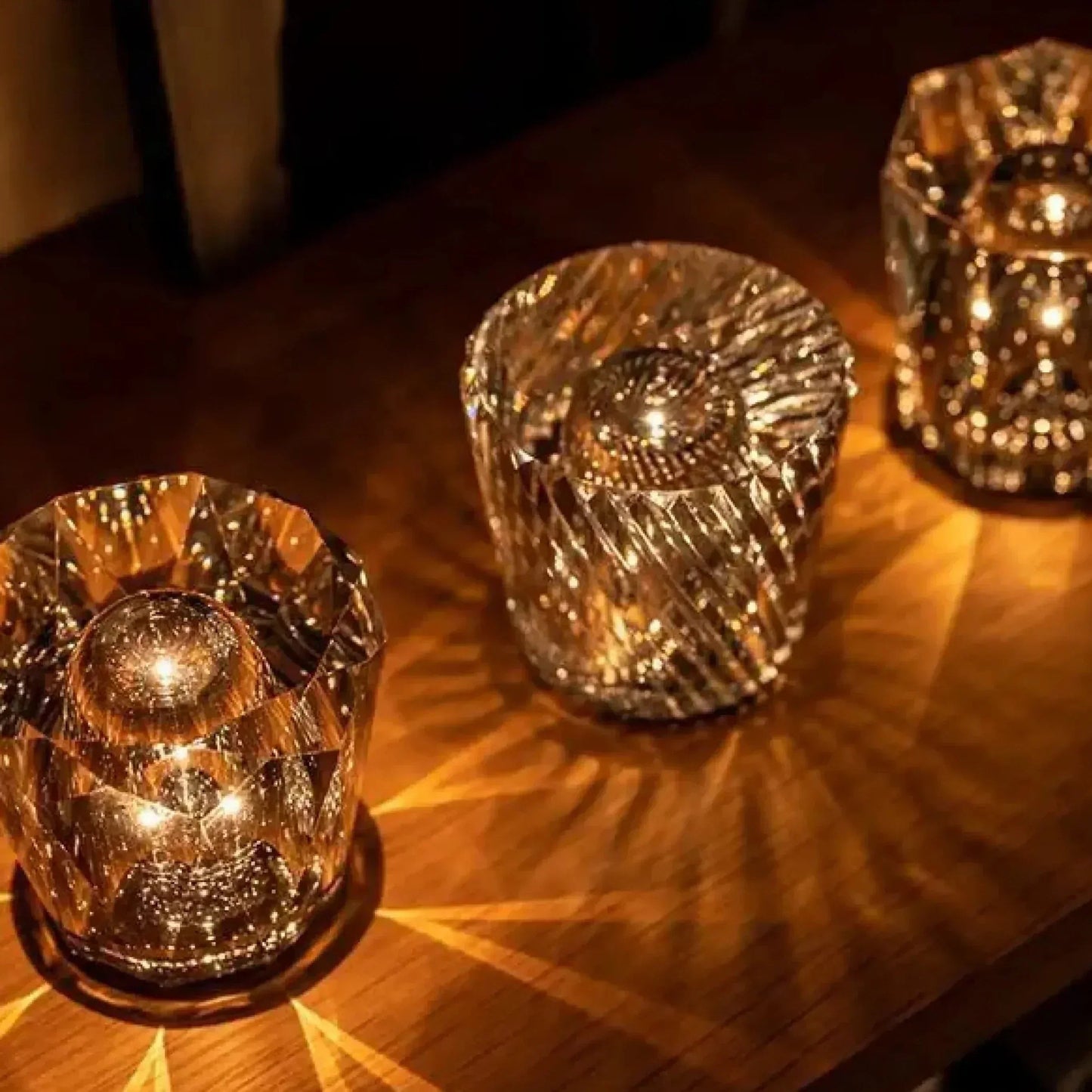 Luxurious Rechargeable Diamond Crystal LED Tile Lamp NaLani