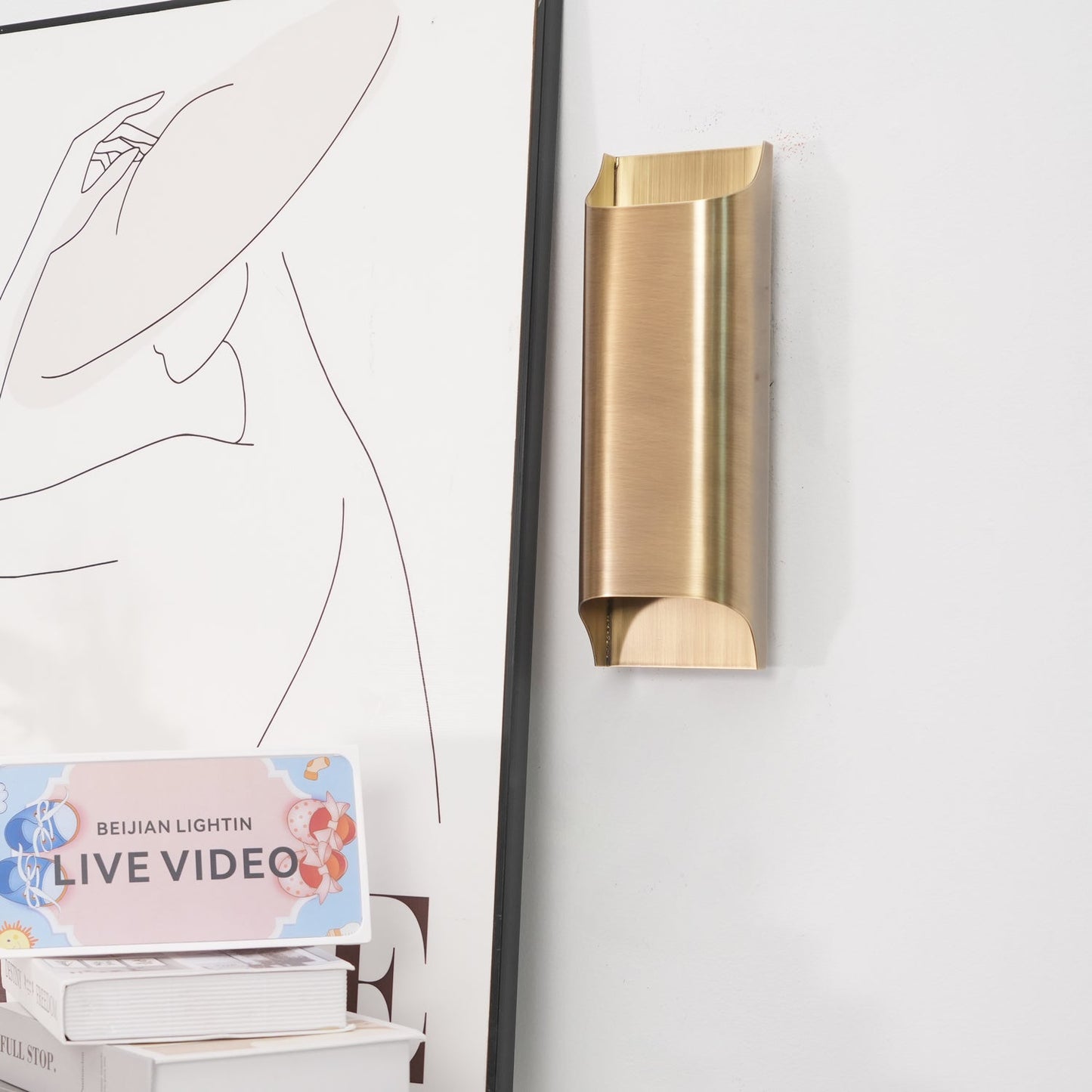 Brass Wall Lamp With Vintage Finish And Oil Coating NALANI