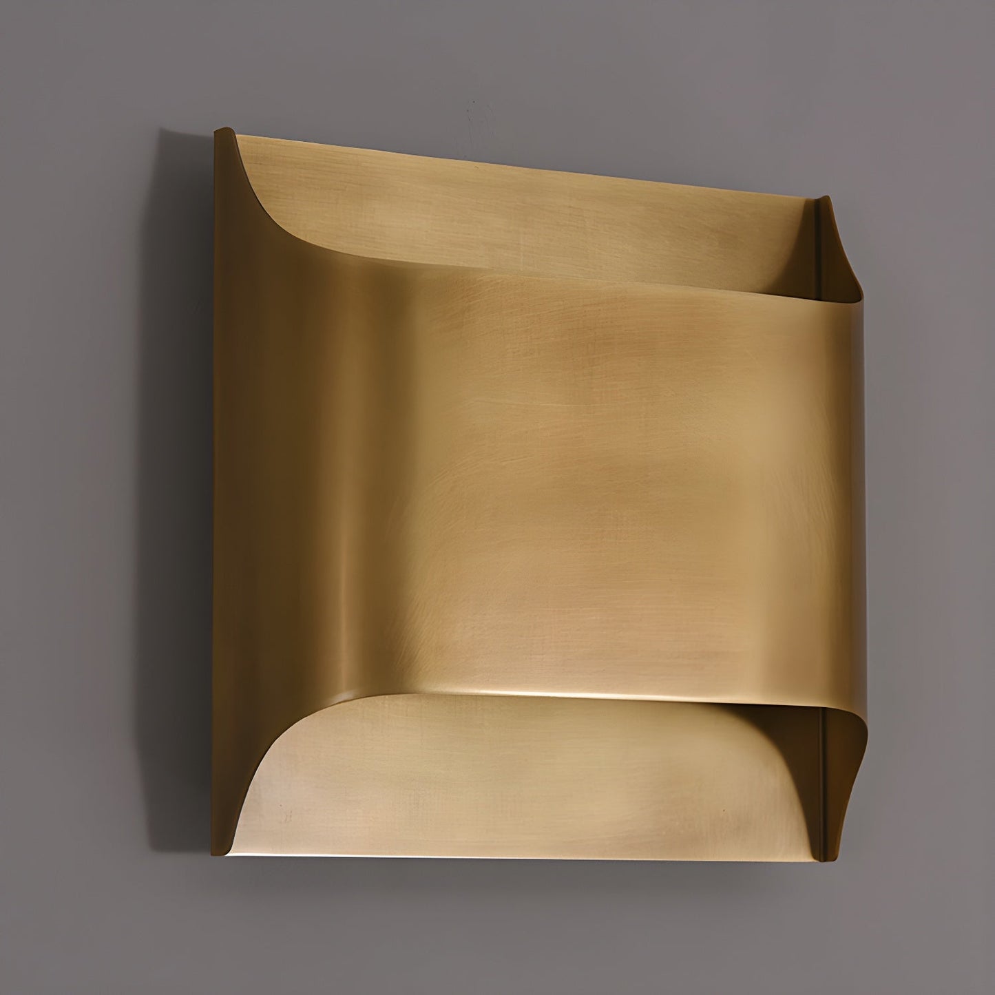 Brass Wall Lamp With Vintage Finish And Oil Coating NALANI