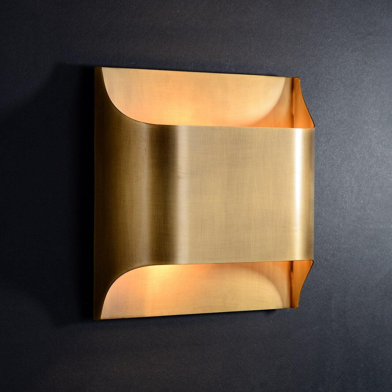 Brass Wall Lamp With Vintage Finish And Oil Coating NALANI