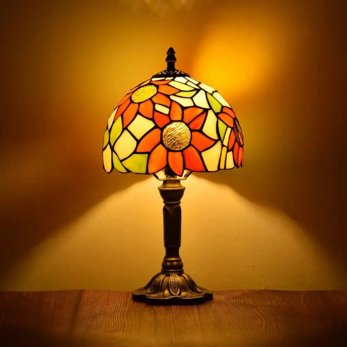 Antique Stained Glass Lamp for Timeless Elegance and Warm Glow Floral NaLani