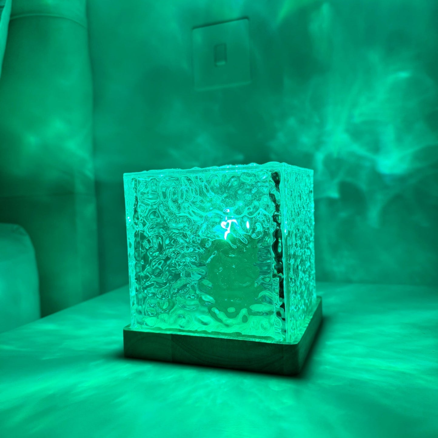 Aurora Borealis Cube Lamp with Prism Light Display for Home Decor NALANI