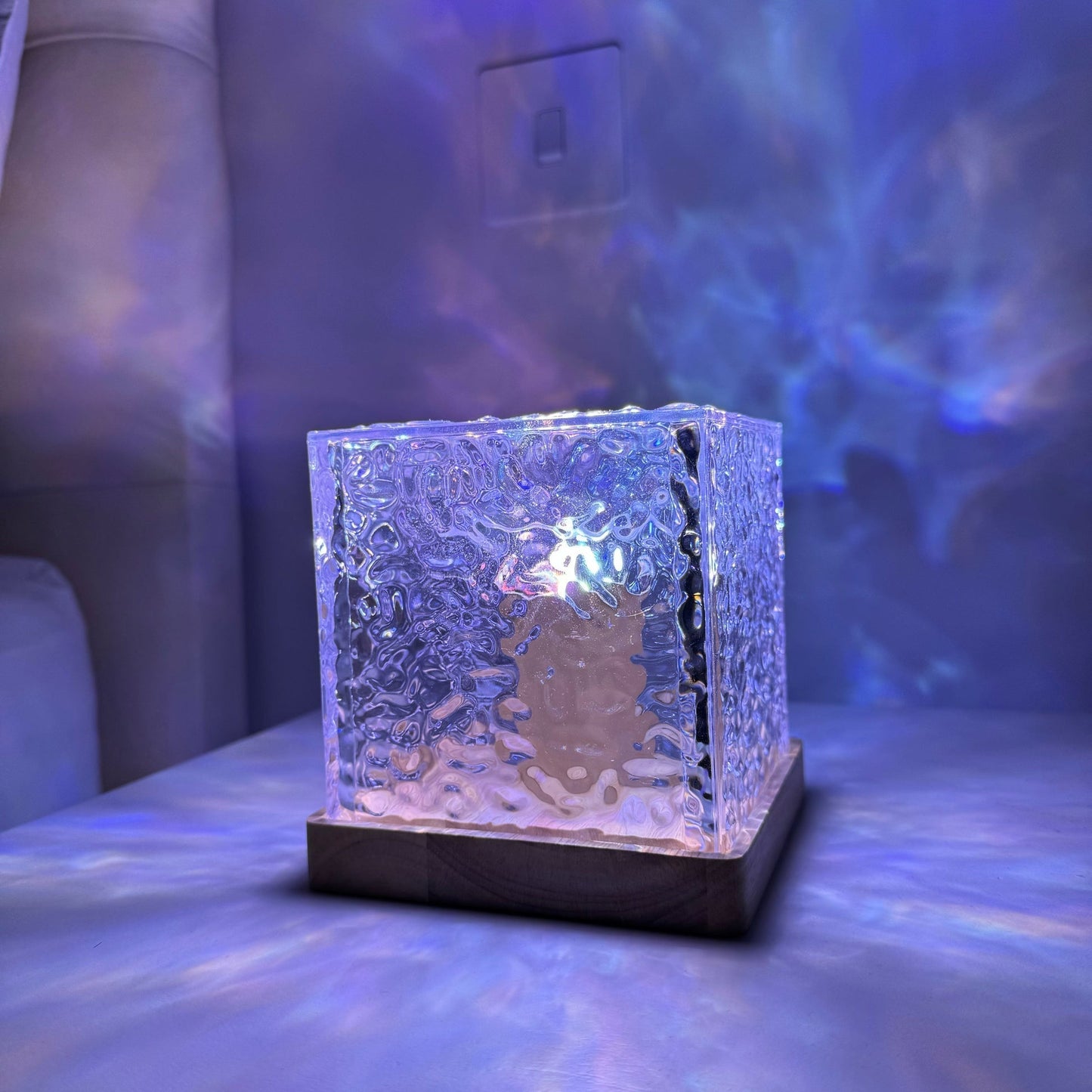 Aurora Borealis Cube Lamp with Prism Light Display for Home Decor NALANI