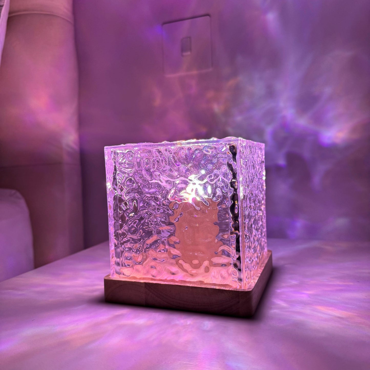 Aurora Borealis Cube Lamp with Prism Light Display for Home Decor NALANI