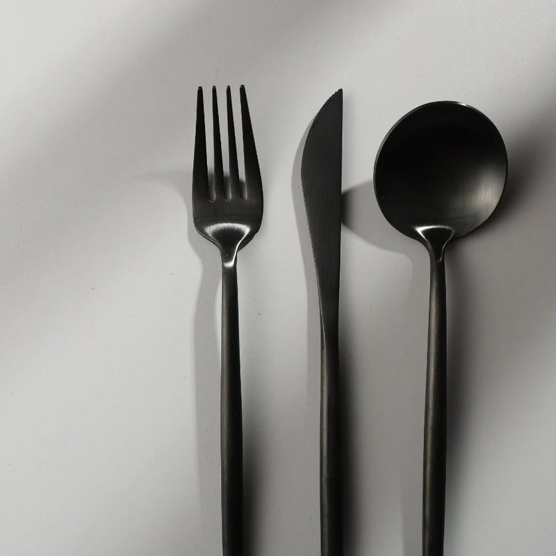 Elegant Golden Minimalist Cutlery Set For Modern Dining NALANI