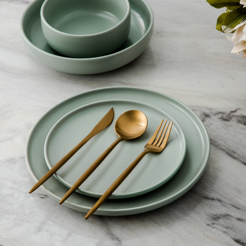 Elegant Golden Minimalist Cutlery Set For Modern Dining NALANI