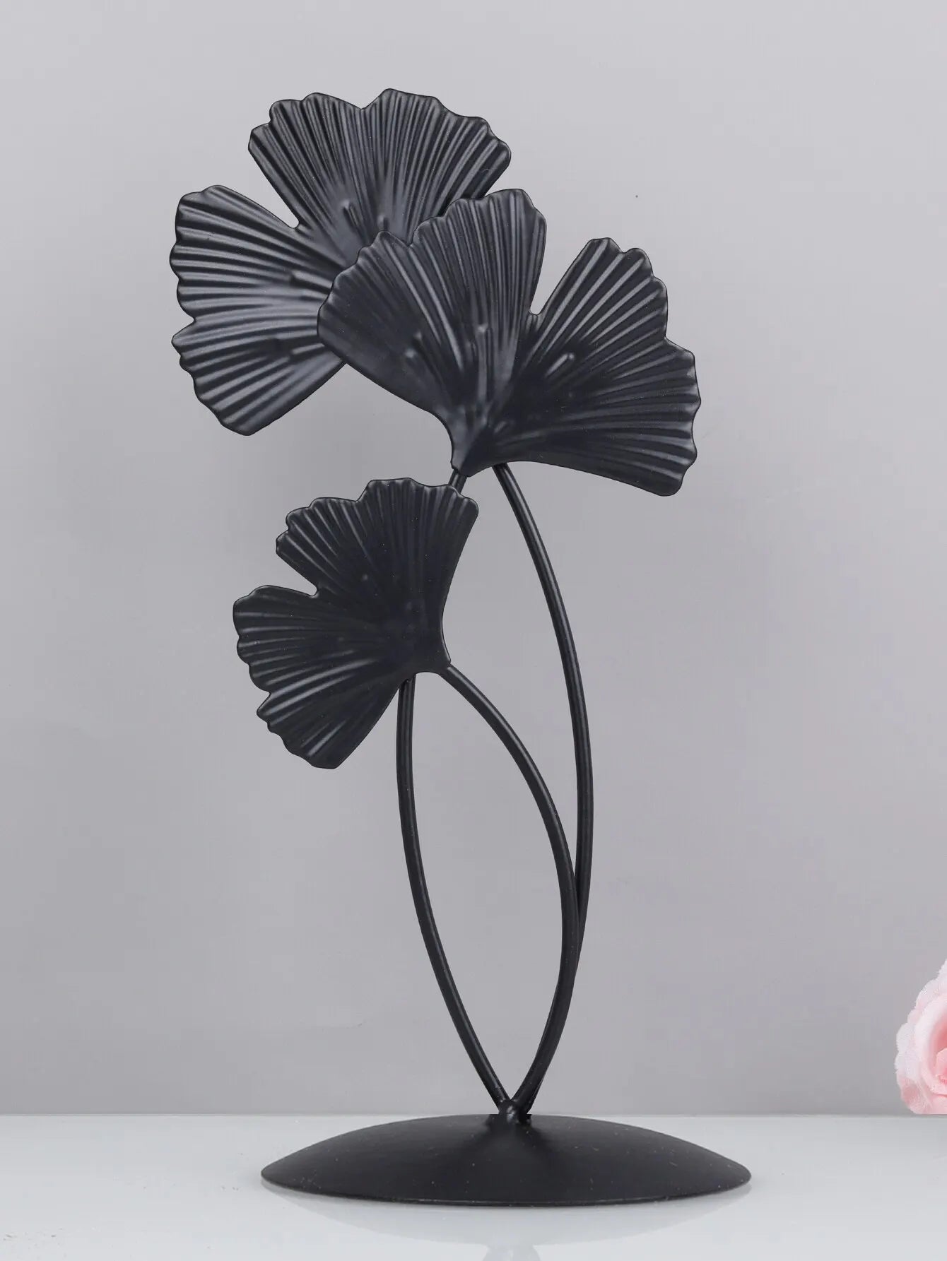 Ginkgo Leaf Iron Sculpture Golden Home Office Decor Black NALANI