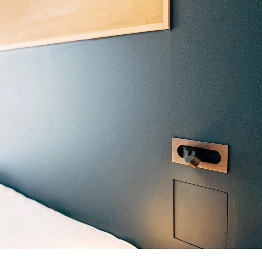 LED Bedside Reading Light With Adjustable Head Nightstand NALANI