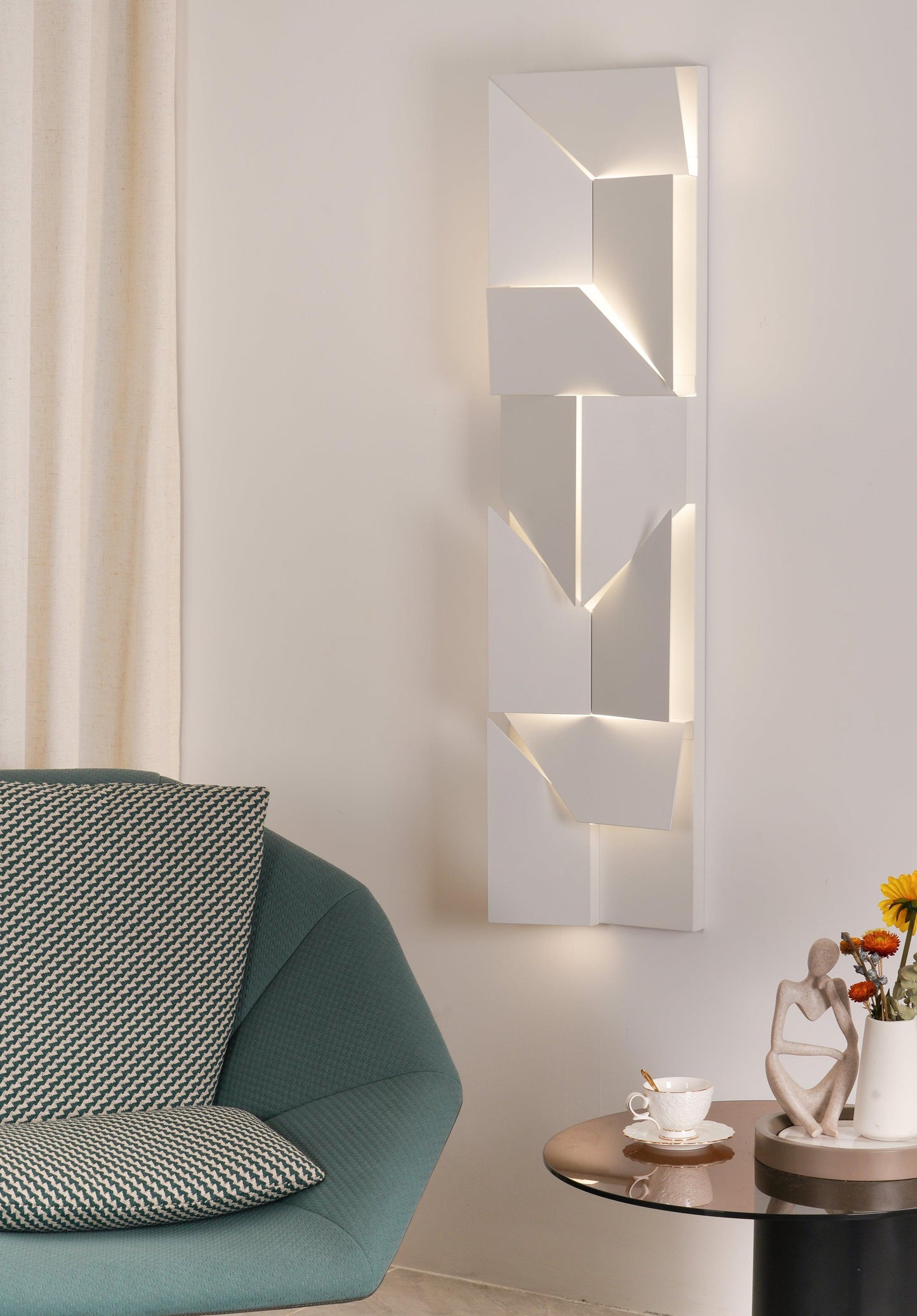 LED Diffused Aluminum Wall Sconce Matte White Modern NALANI