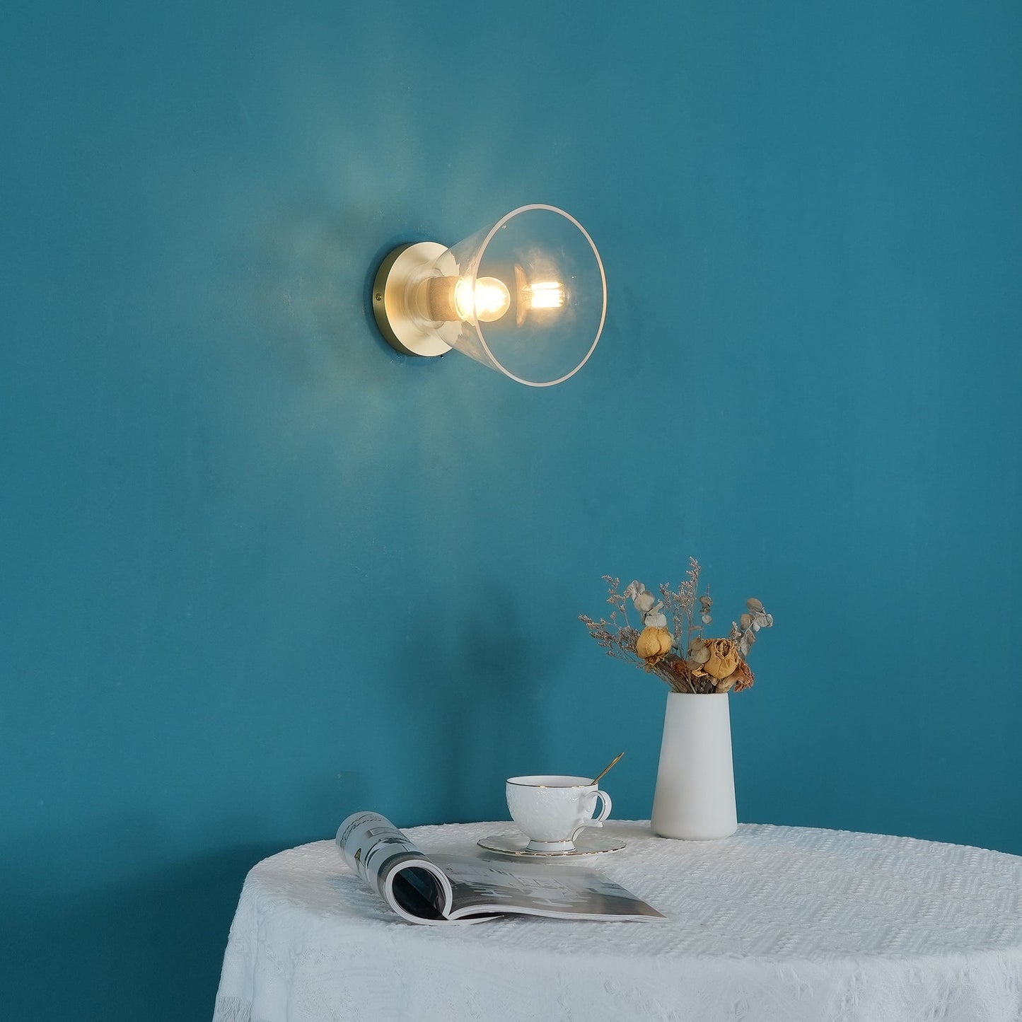 Minimalist Flush Mount Light With Glass Shade and Filament NALANI