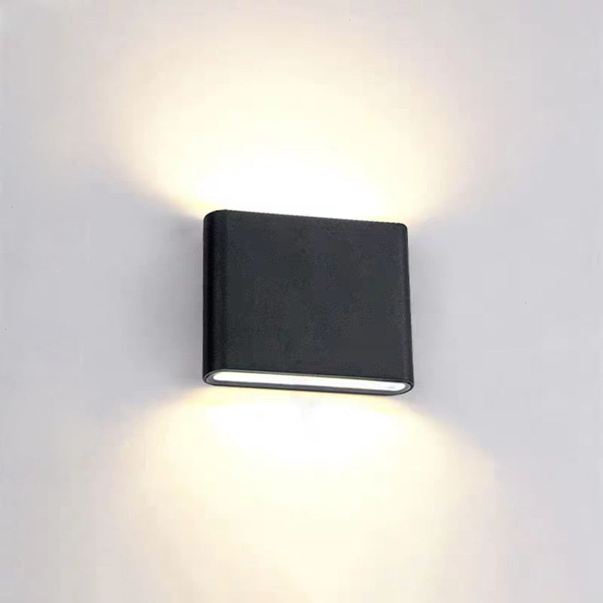 Waterproof Outdoor Wall Lamp with Weather Resistant Design NaLani