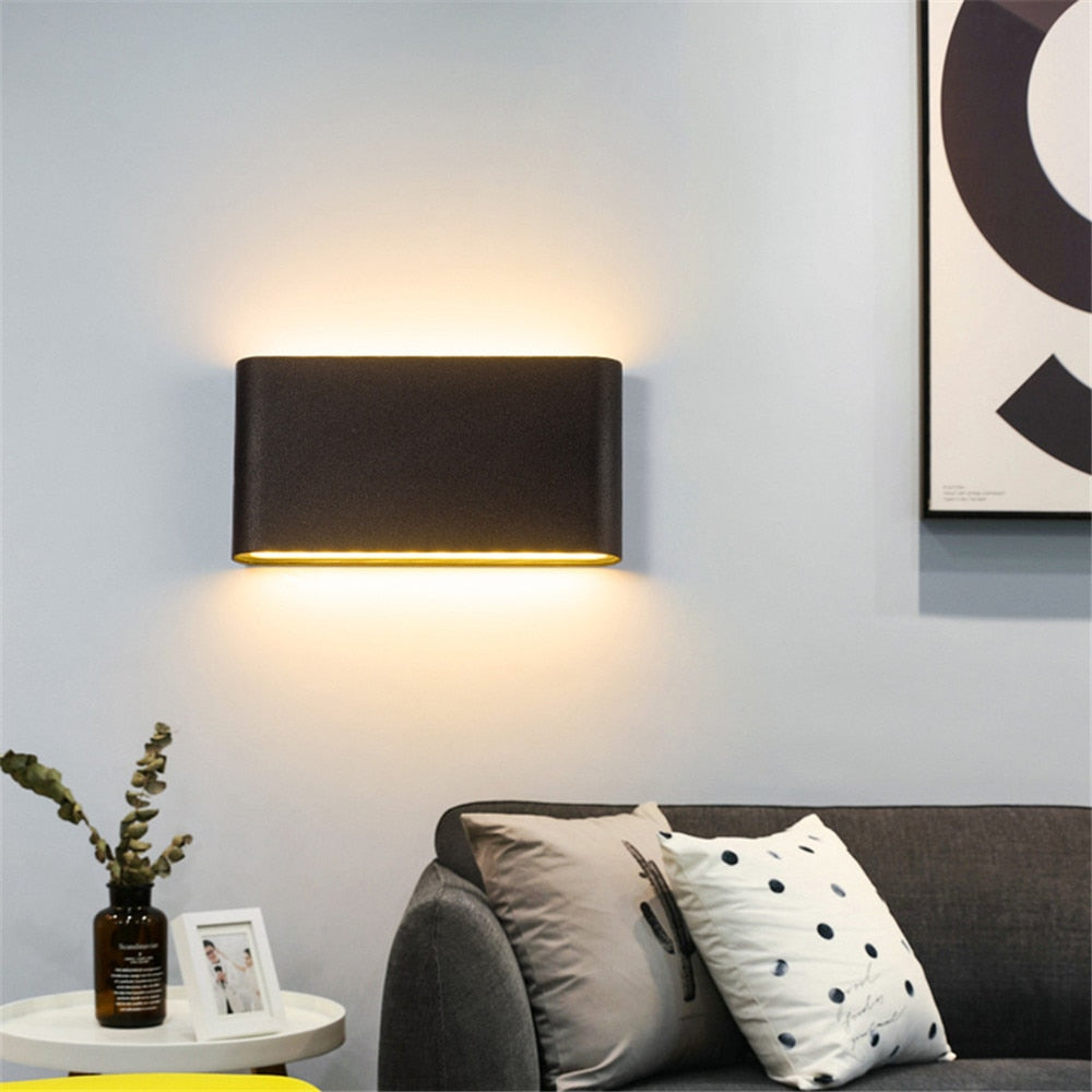 Waterproof Outdoor Wall Lamp with Weather Resistant Design NaLani