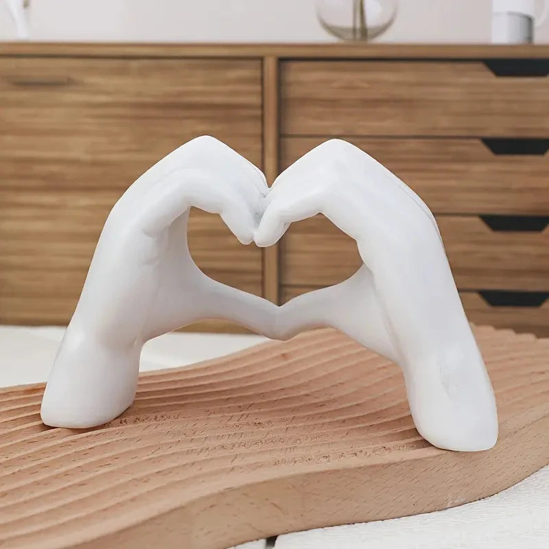 Resin Love Gesture Statues Nordic Luxury Art Craft for Home Office NaLani