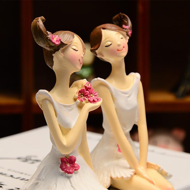 Resin Sculptures for Home and Office Decorative Art Pieces NALANI