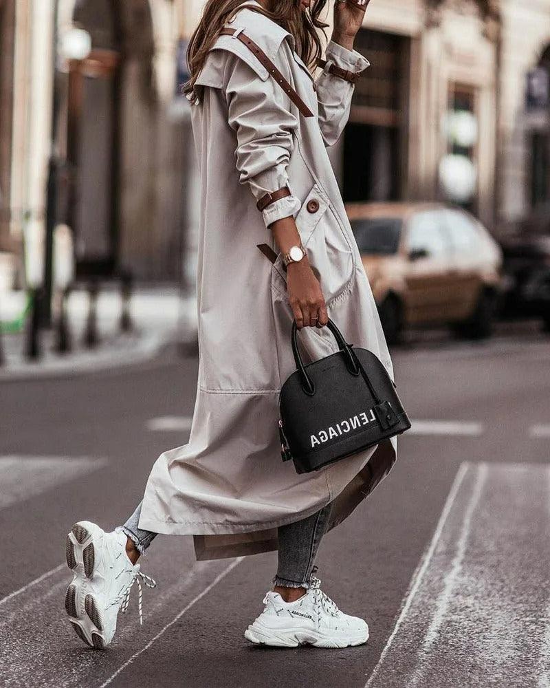 Avenari | Chic Long Waterproof Coat with Lightweight Design for Spring