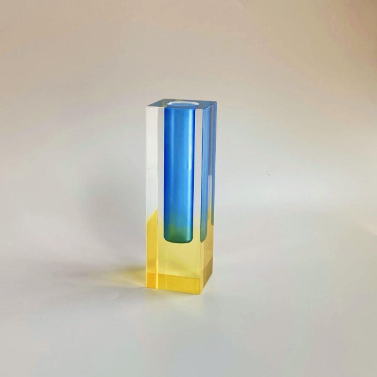 Modern Acrylic Prism Vase and Desk Organizer in Rainbow Colors Blue Yellow Short NALANI