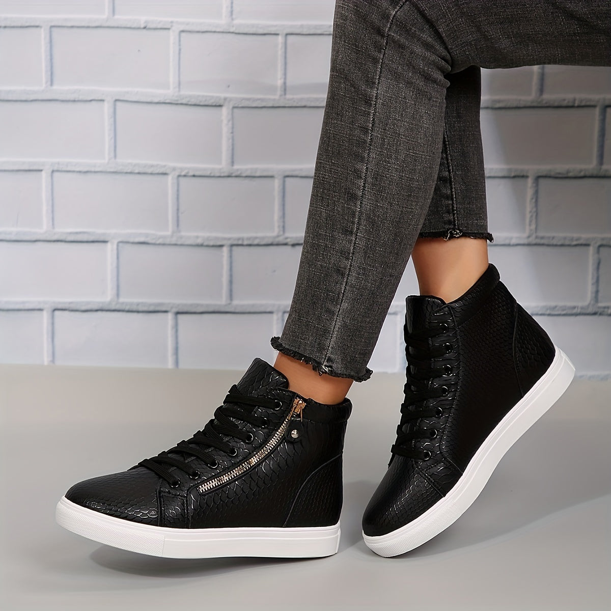 Women’s High-Top Sneakers | Casual Style For Everyday Wear Urban Daily Sneakers For Comfort And Style