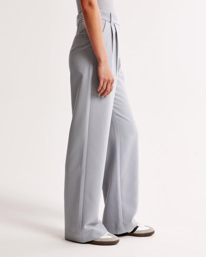 High Waist Pleated Leg Trousers With Tailored Fit For Women