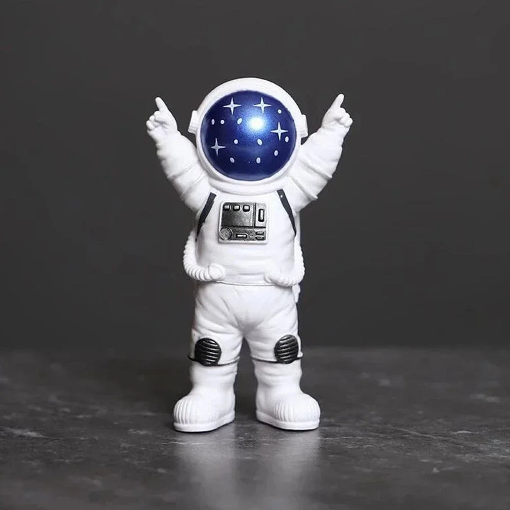 4 Piece Astronaut Figure Statue Figurine Educational Toy Home Decor NaLani