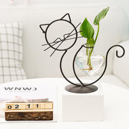 Iron Kitty Cat Propagation Station with Glass Heart Vase 1pc playing cat NaLani