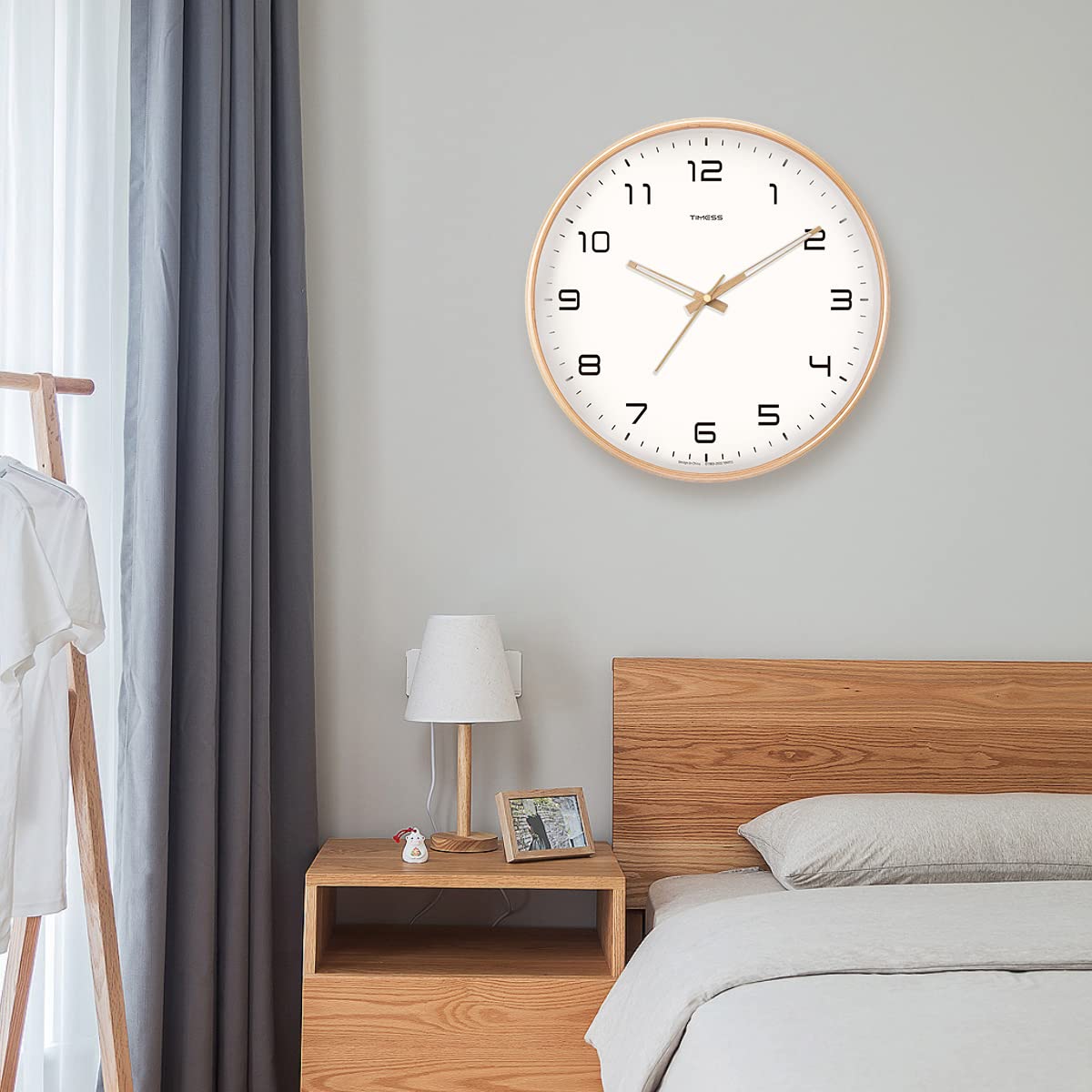 Simple Solid Wood Analogue Wall Clock For Home Decor NALANI