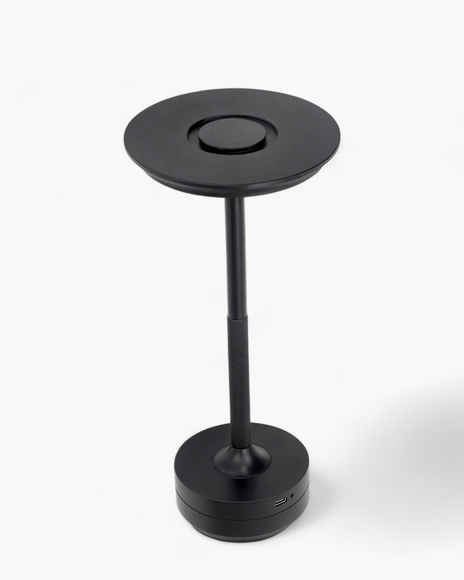 Cordless NordicLight table lamp | Dimmable and USB rechargeable NALANI