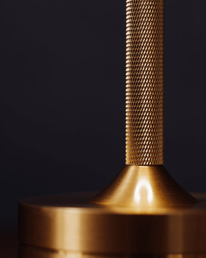 Cordless NordicLight table lamp | Dimmable and USB rechargeable NALANI