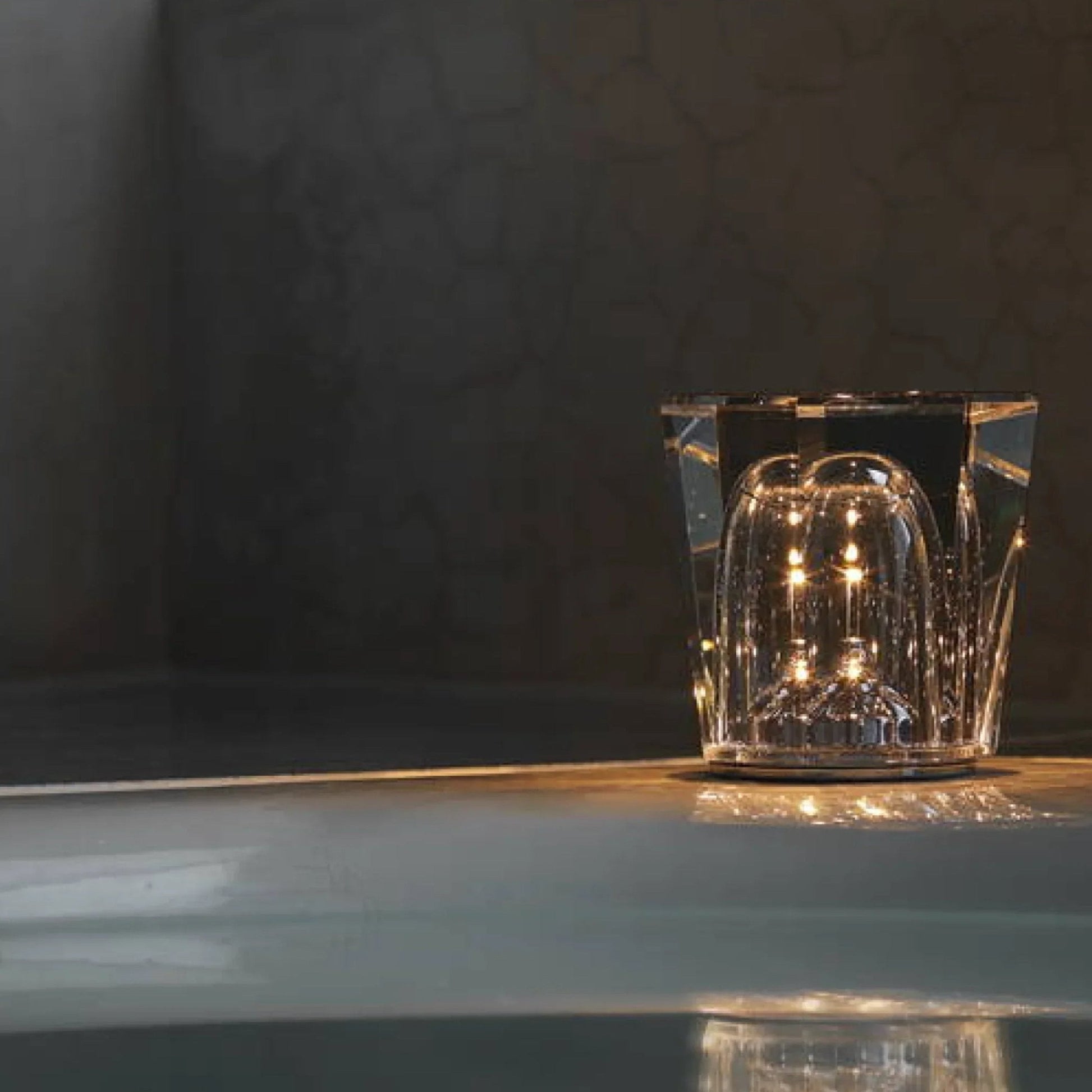 Luxurious Rechargeable Diamond Crystal LED Tile Lamp NaLani