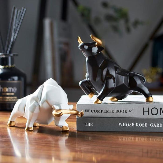 VivArt - Unique Geometric Bull Figurines for Home Decor and Gifts NALANI