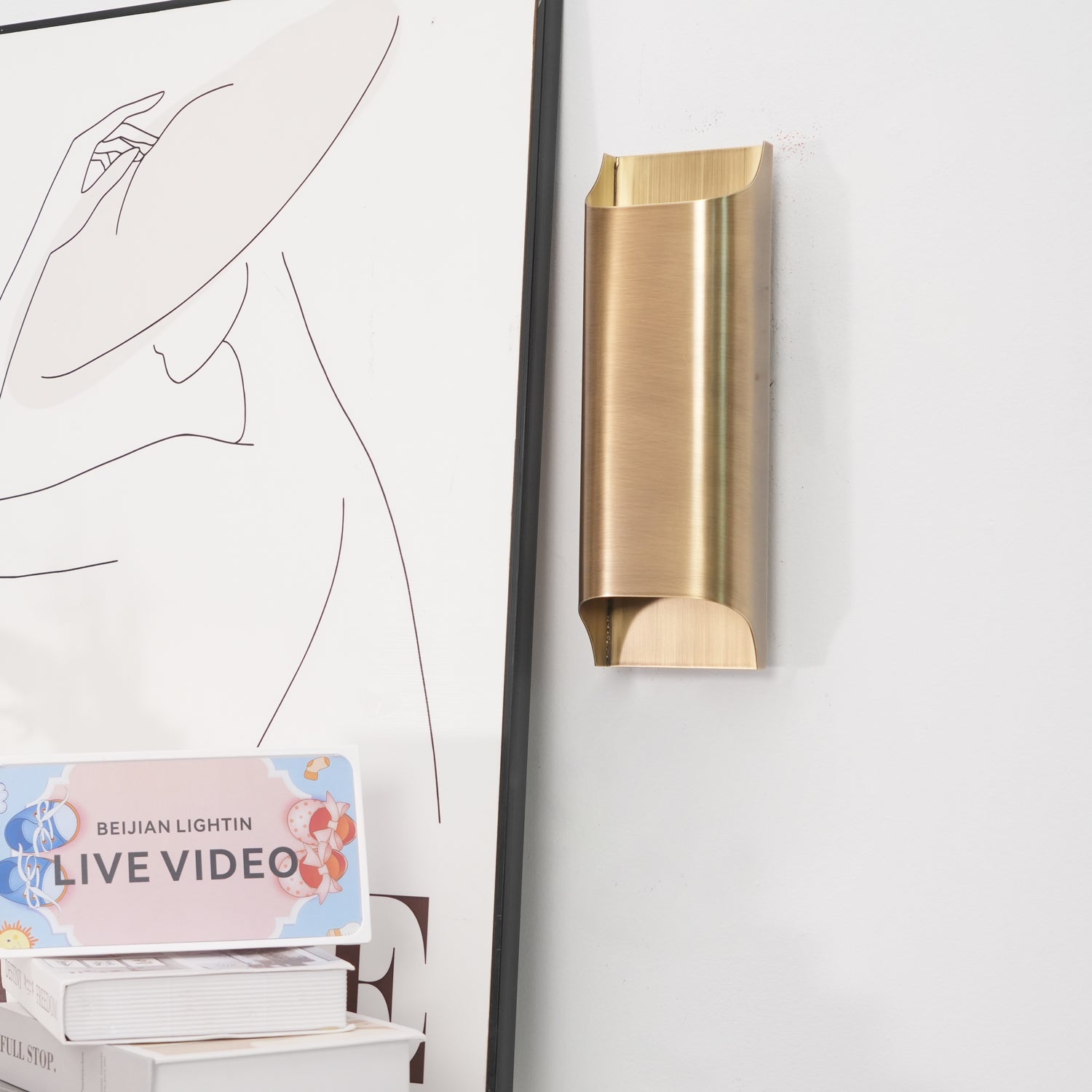 Brass Wall Lamp With Vintage Finish And Oil Coating NALANI