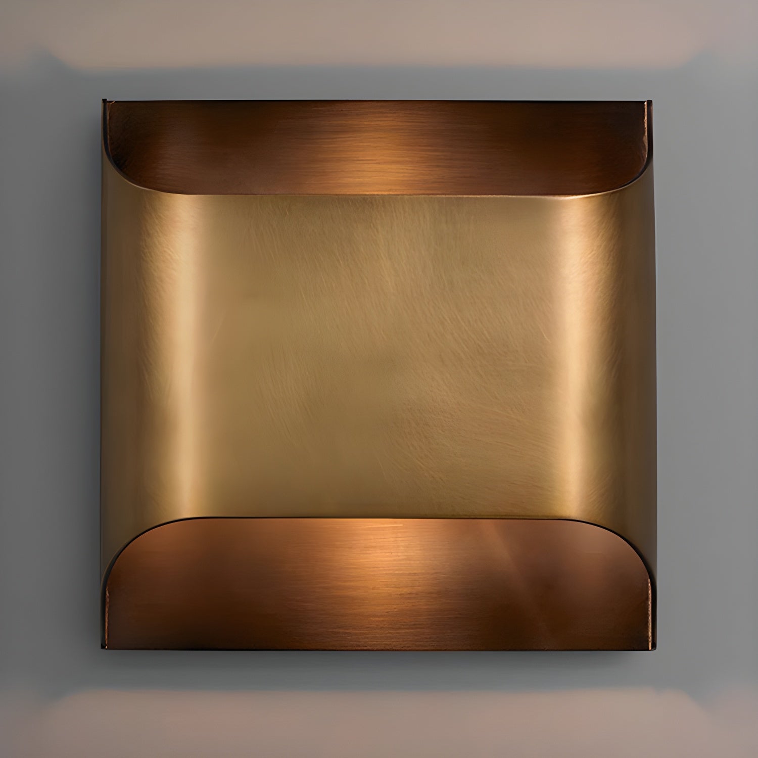Brass Wall Lamp With Vintage Finish And Oil Coating NALANI