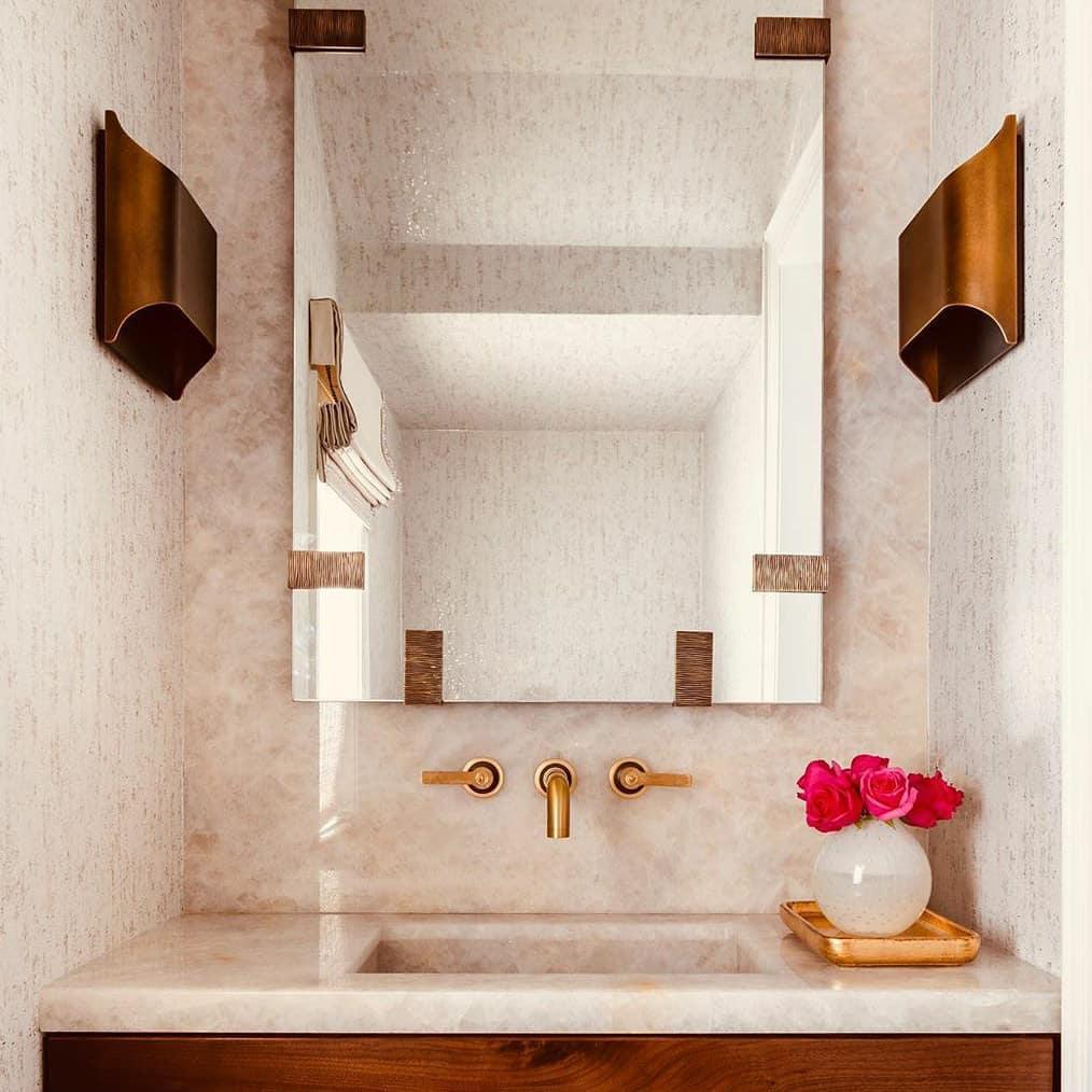 Brass Wall Lamp With Vintage Finish And Oil Coating NALANI