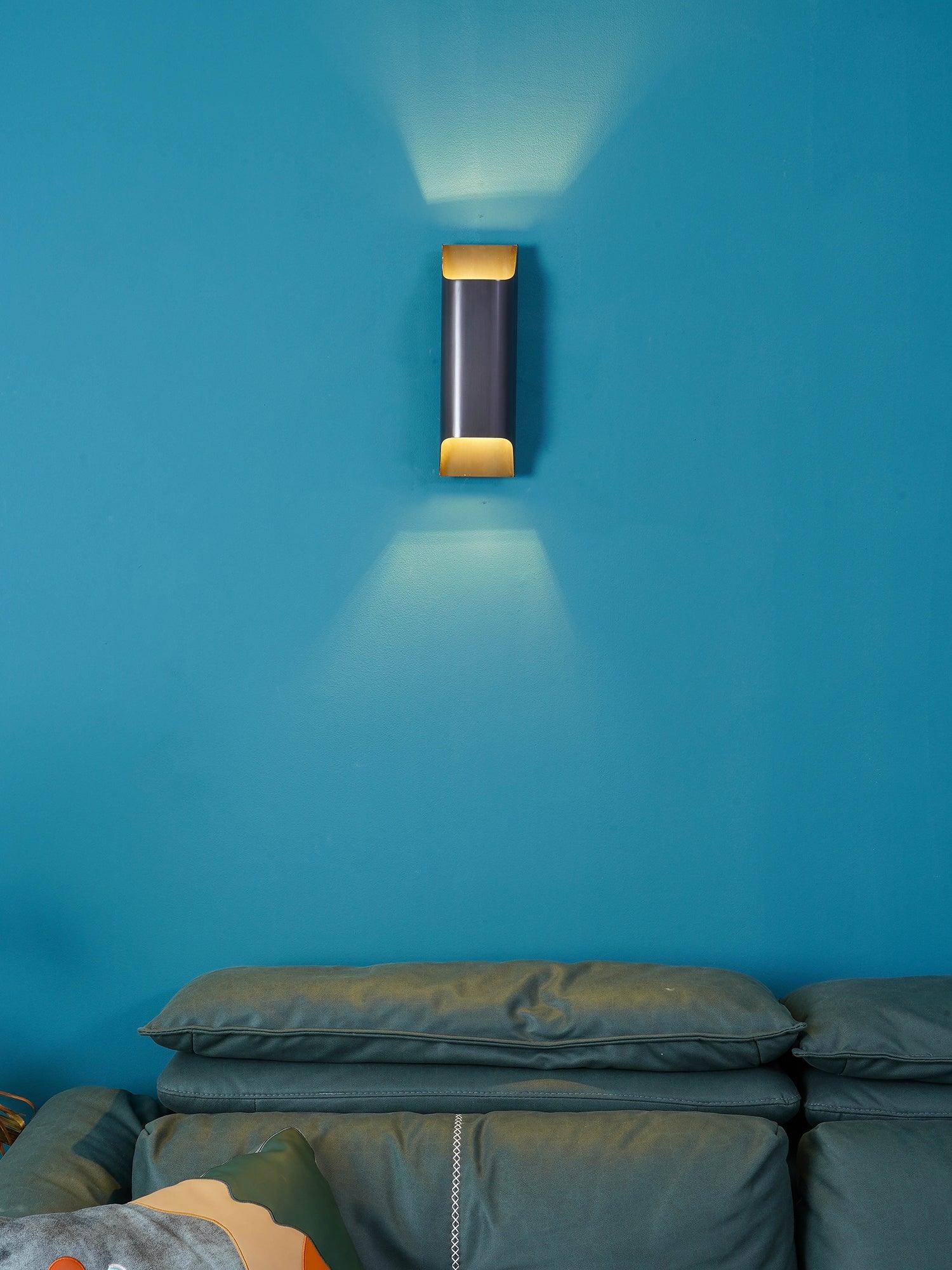 Brass Wall Lamp With Vintage Finish And Oil Coating NALANI