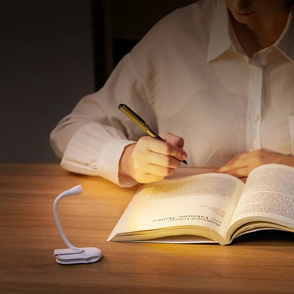 Lucento - USB rechargeable Mini Clip Book Read Lamp White Interchangeable NALANI