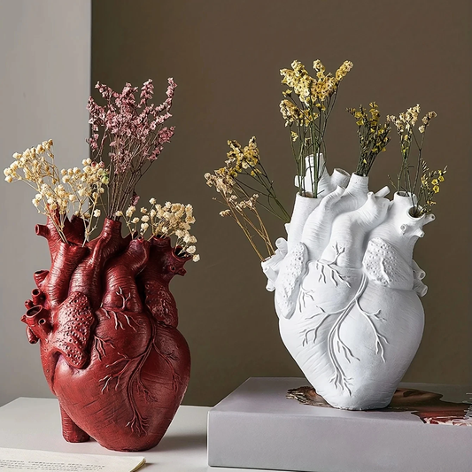 Anatomical Heart Shaped Vase for Fresh or Dried Flowers NALANI