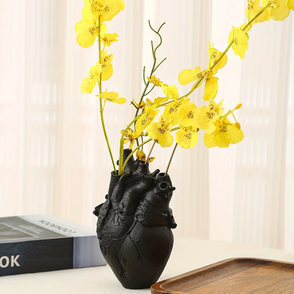 Anatomical Heart Shaped Vase for Fresh or Dried Flowers Black NALANI