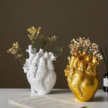 Anatomical Heart Shaped Vase for Fresh or Dried Flowers NALANI