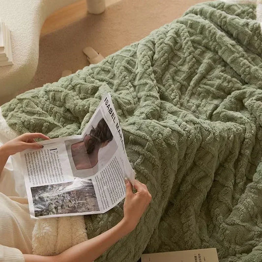 Cozy Winter Lambswool Blanket Throw With Microfleece Green NALANI