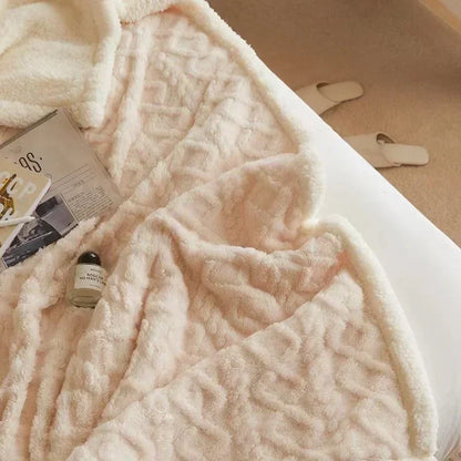 Cozy Winter Lambswool Blanket Throw With Microfleece White NALANI