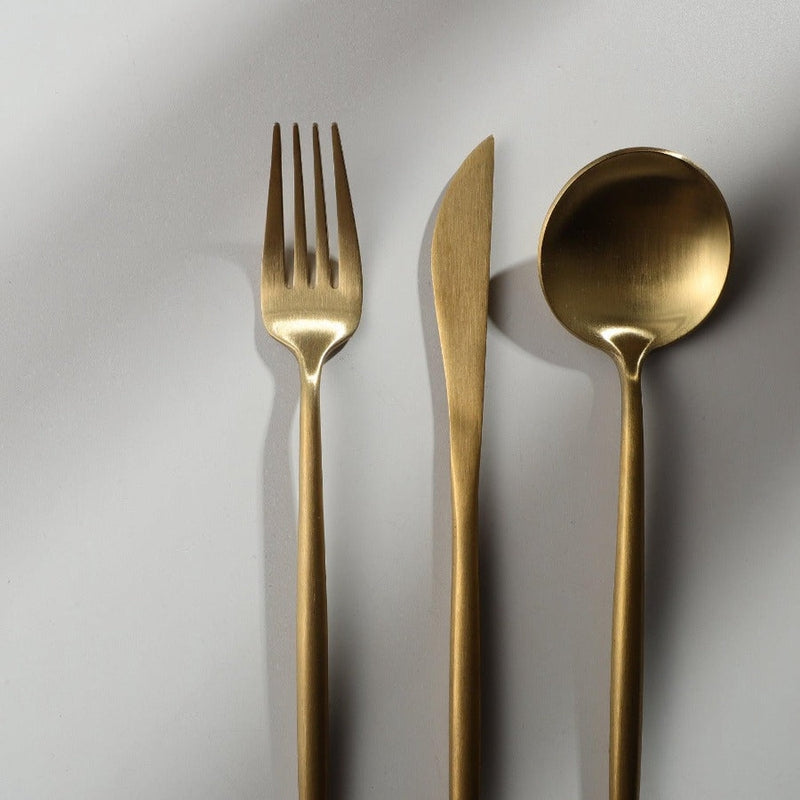 Elegant Golden Minimalist Cutlery Set For Modern Dining NALANI