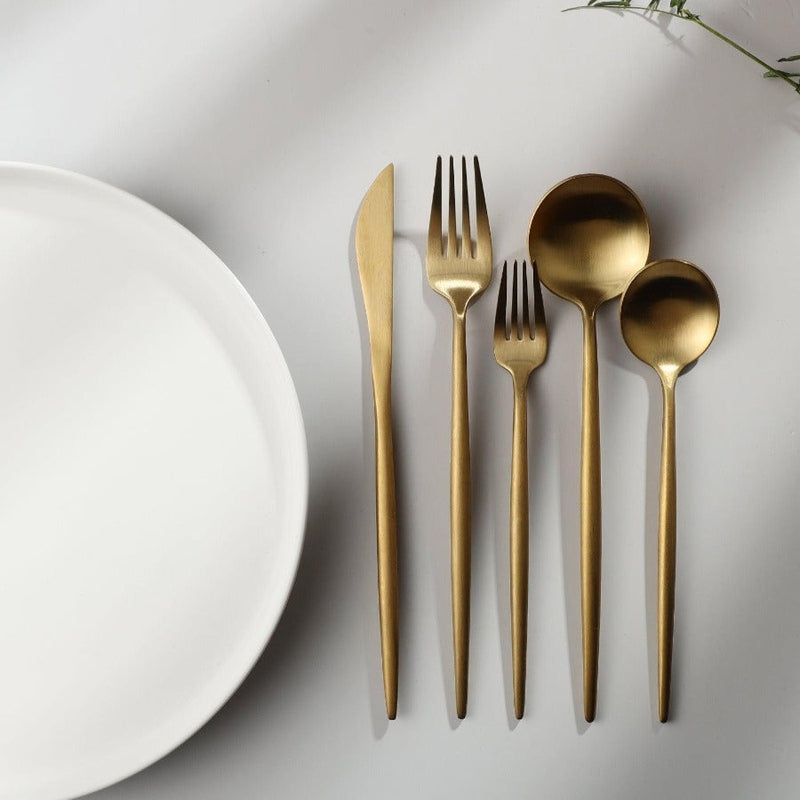 Elegant Golden Minimalist Cutlery Set For Modern Dining NALANI