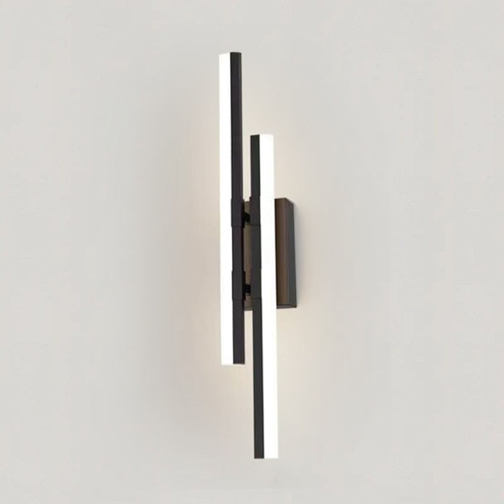 Modern Minimalist Wall Lamp with Energy Efficient LED Light NaLani
