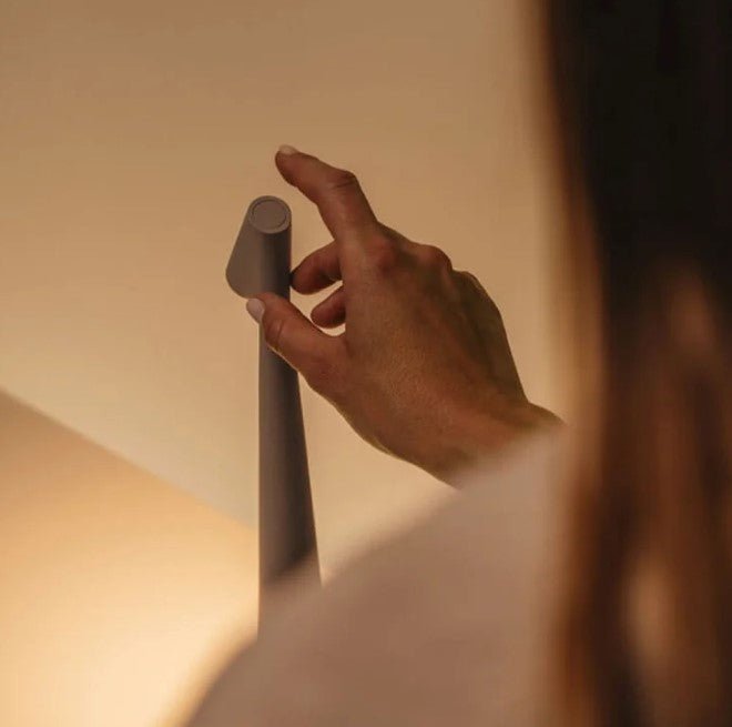 Nordic Minimalistic Wireless LED Table Lamp for Atmosphere and Reading NaLani