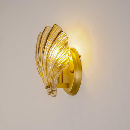 Shell Wall Light With Brass Finish Elegant Accent Lighting NALANI